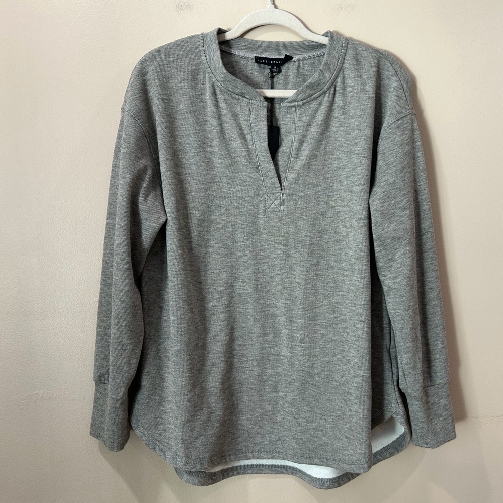 NWT Jane And Delancey Sweatshirt Fleece Top Long Sleeve Gray Pullover Women’s M